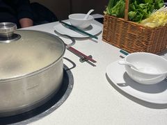 -煲王粤菜餐厅(中侨中心店)