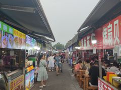 -大学城夜市大排档(凤栖路店)