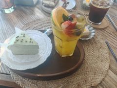 -六阅·福十 FORTEN 海景咖啡西餐厅(双廊古镇店)