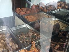 肘子-土门八珍烤鸡腊味店(土门老店)