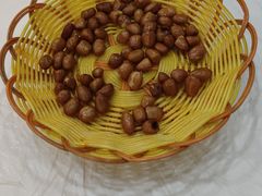 油炸花生米-乡土特色.冷锅鱼.牦牛肉汤锅