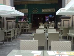 露天位-Hooley's活利仕西餐厅(珠江新城店)