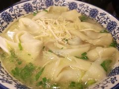 -绿杨馄饨店(湖滨新天地店)