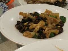 -吕宋海鲜楼