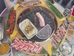 -玄希浪漫厨房·韩料烤肉(湖滨银泰in77店)