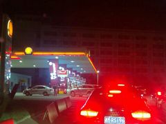 -壳牌华苑加油站