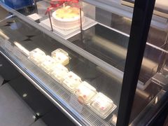 面包甜点陈列柜-红宝石·鲜奶小方(联洋店)