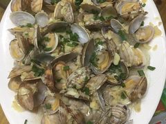 蒜蓉粉丝蒸桂山蚬-湛江海鲜餐厅