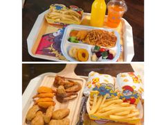 -蓝精灵乐园·世茂精灵之城主题乐园