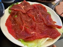 -重庆川渝肥妹火锅