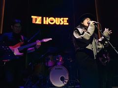 -TZ House音乐现场(来福士中心店)
