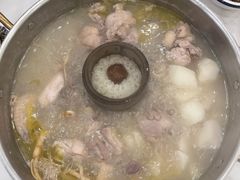 -朴小妹人参鸡汤火锅(长白山万达店)