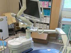 -上海仁爱医院口腔科 · 种植