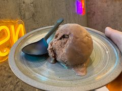-LESCEDARS Brasserie Bistro香柏树