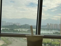 -世鸿大酒店(宁德站店)