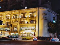 -王朝大酒店徐汇店-地面停车场