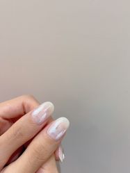-花岐款式专研健康美甲沙龙