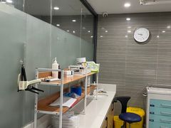 -上海仁爱医院口腔科 · 种植