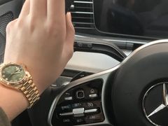 -亨得利钟表商店