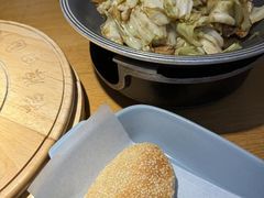 -蜜桃餐厅·伴山(海岸城店)