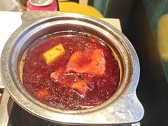 -爱客得牛排海鲜烤肉·火锅自助(春熙路黑金好店)
