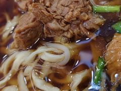 -镇南锅盖面馆(解放路店)