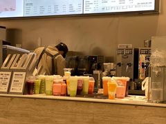 -喜茶(杭州滨江宝龙店)