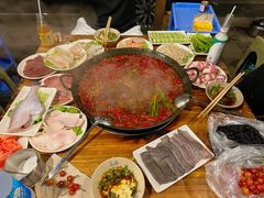 -六公里老火锅(总店)