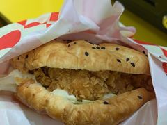 -塔斯汀中国汉堡(白云京溪地铁站店)