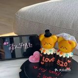 浪漫的节日需要蛋糕来点缀，我爱你不是嘴上许诺