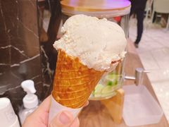 伯爵茶酸橙酱冰激凌-LUNEURS月乐诗 冰淇淋咖啡(环贸店)
