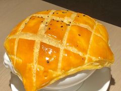 酥皮奶汁鲍鱼汤-波特曼西餐厅(中央大街店)