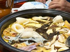 -菌之家·专业纯野生菌火锅·特色炒菌