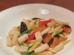 羊肚菌酿虾滑炒藕尖-榕意·川味之美(深业上城店)