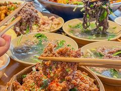 -大众跷脚牛肉馆·非遗传承单位(峨眉山店)