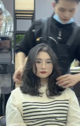 -藤野造型烫染·漂发