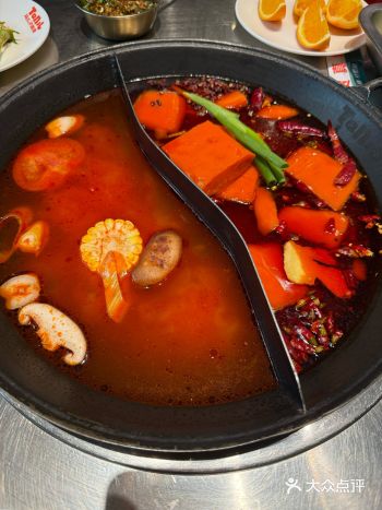 #牛油锅 #好吃上瘾的火锅店推荐  朋友多次光顾这家