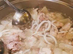 -润园四季椰子鸡火锅(海上世界店)
