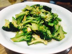 -八大碗·地道东北菜(白塔堡店)