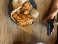 -必胜客(新中纬店)