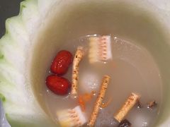 -得意咚瓜·顺德鱼生·冬瓜火锅(深圳首店)