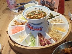 -怪噜范·老贵阳街头名小吃(汇金星力城店)