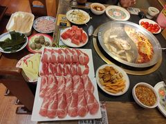 -沸炉重庆老火锅(军事博物馆店)