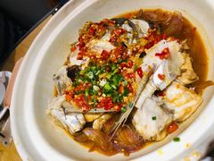 砂锅鱼头-珍藏湘约(科技园店)