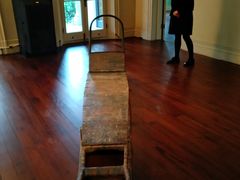 -Nathalie Djurberg与Hans Berg“牛皮纸包裹的月亮”-Prada荣宅当季展览