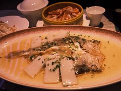 黄椒酱深海大黄鱼配手打年糕-曼格纳·曼芯馆(杨浦店)