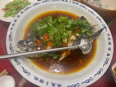 剁椒鱼头-旭龙鱼头王(航华店)