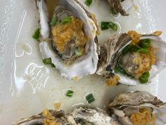 -红月湾海鲜饭店•沙滩海景(双月湾店)