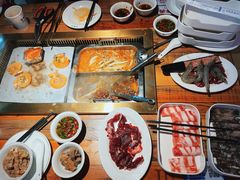 -蒙肥羊·酸汤潮牛·鲜牛肉火锅烤肉自助(岗顶店)