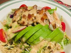 牛油果鸡扒沙拉-I HOLIC艾豪丽披萨(KKone店)